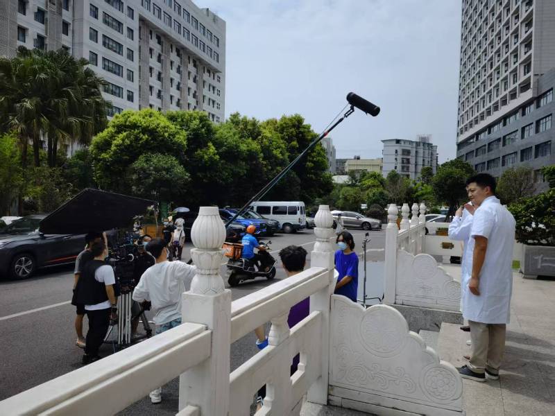 南通广告片拍摄公司低成本实现高规格制作的诀窍